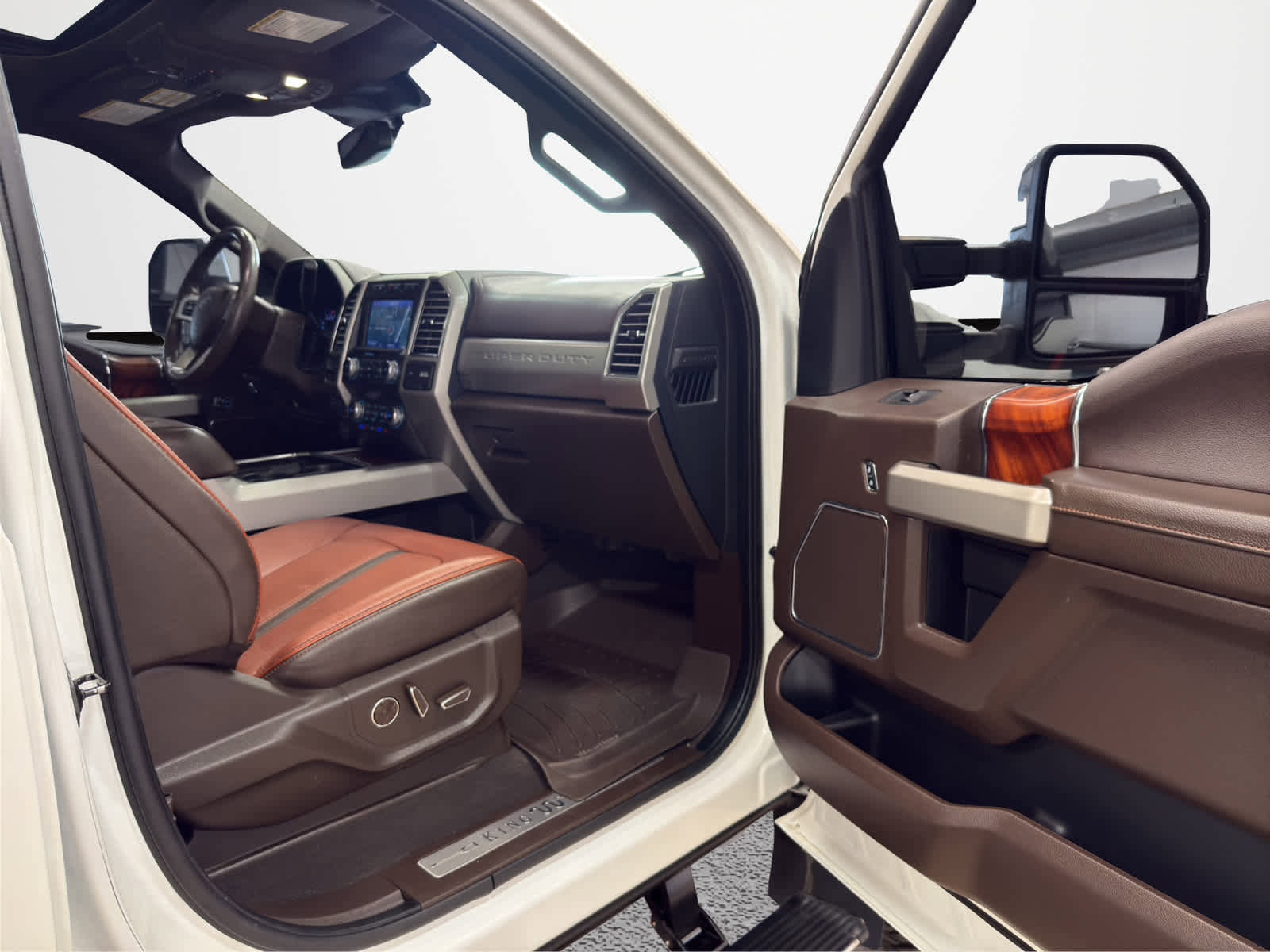 Used 2020 Ford F350 King Ranch w/ King Ranch Ultimate Package image 34