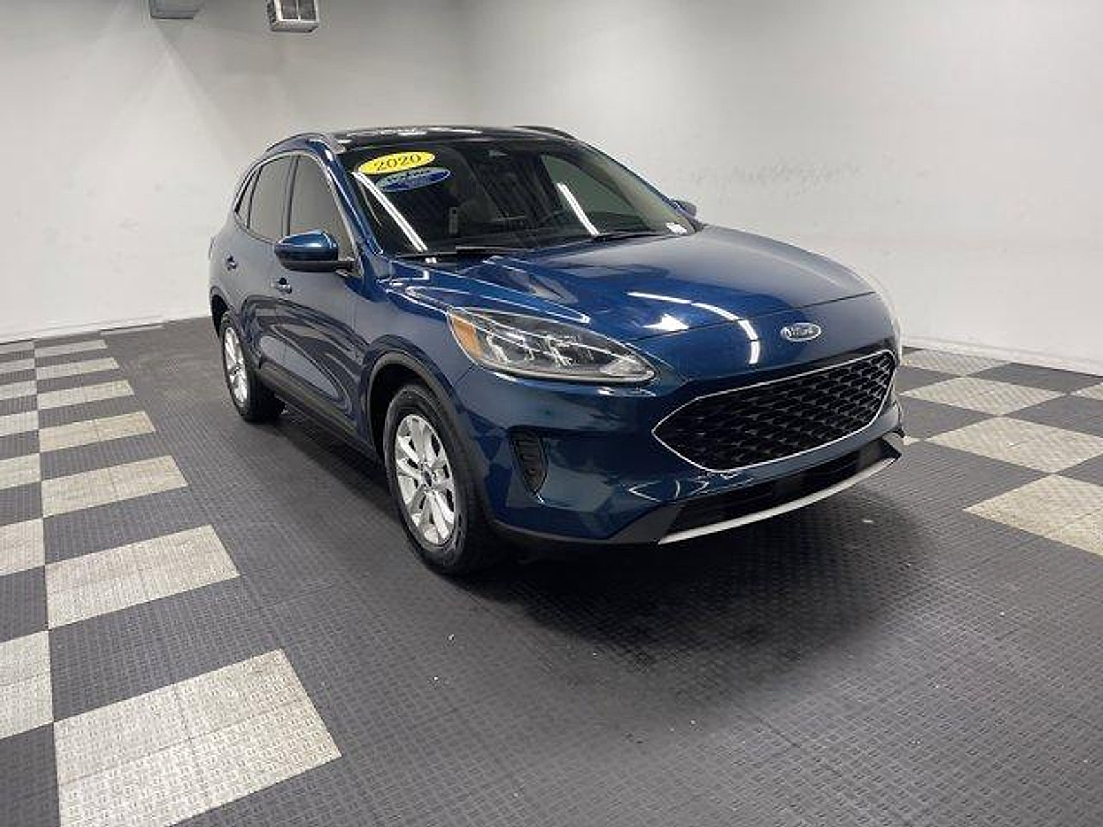 Used 2020 Ford Escape SE FWD image 5
