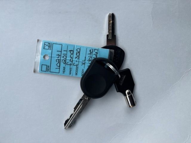 Used 2011 Ford F350 XL w/ Skid Plate Pkg image 28