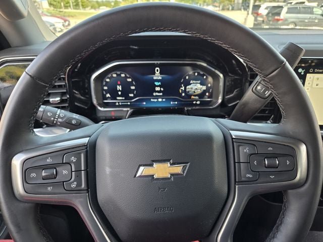 Used 2024 Chevrolet Silverado 1500 LT AWD/4WD image 30