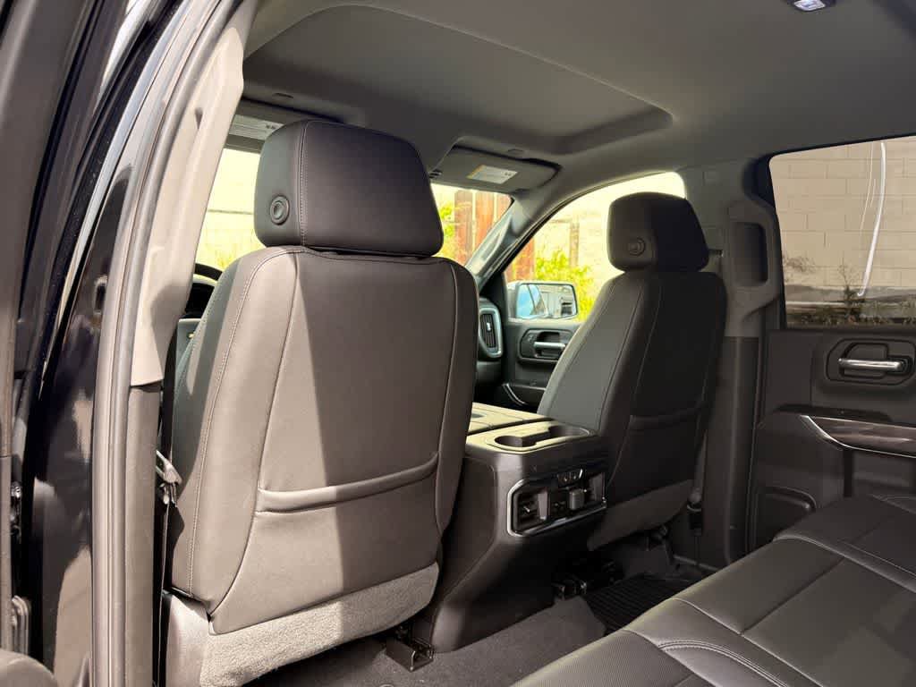 Used 2019 Chevrolet Silverado 1500 LTZ w/ LTZ Plus Package AWD/4WD image 11