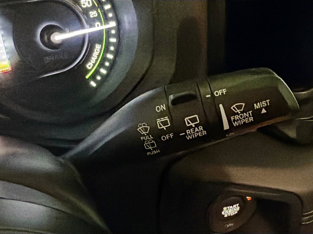 Used 2025 Jeep Wrangler Unlimited Rubicon 4xe w/ Convenience Group AWD/4WD image 18