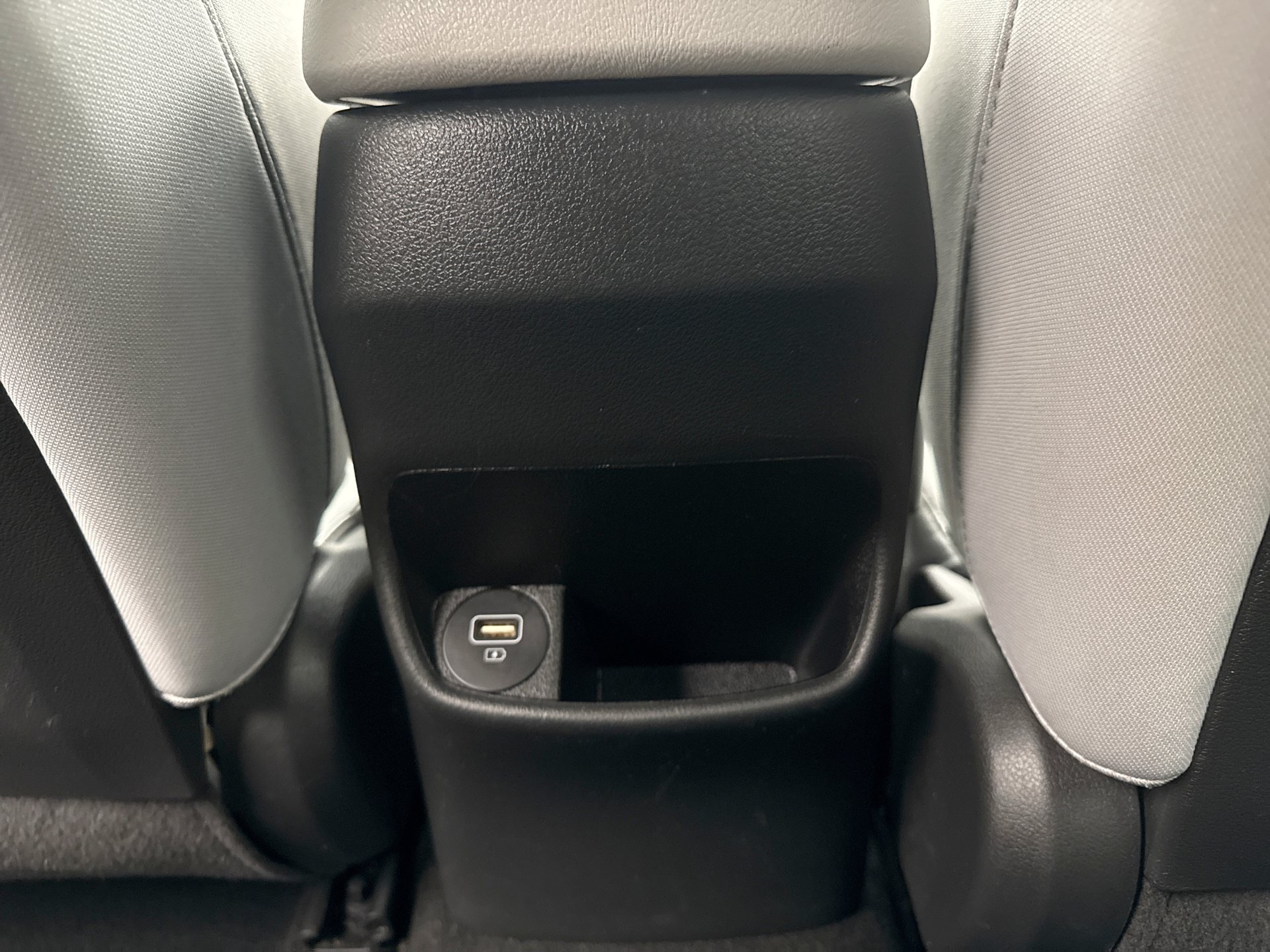 Used 2023 Hyundai Kona SEL AWD/4WD image 18