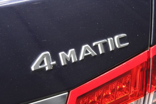 Used 2011 Mercedes-Benz E 350 4MATIC Sedan image 10