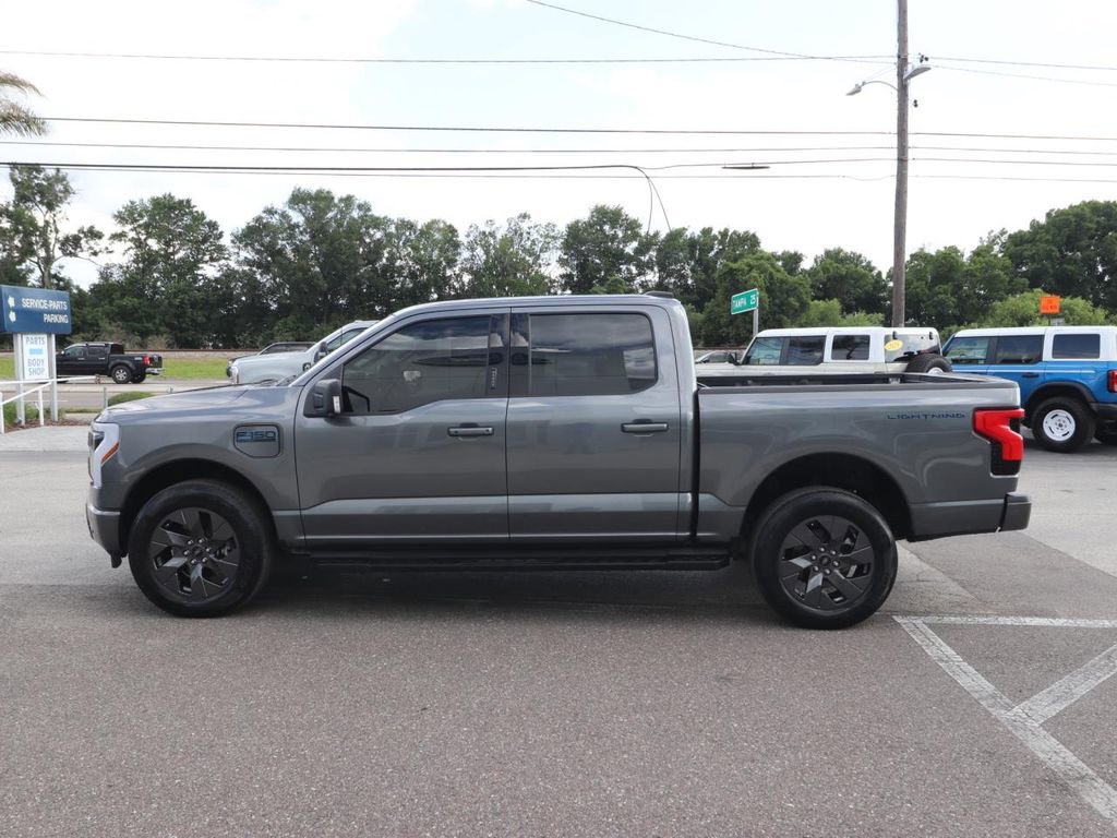 Used 2024 Ford F150 Lightning Flash AWD/4WD image 8