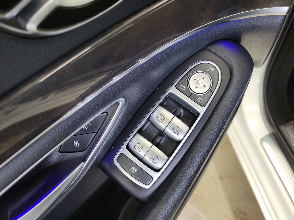 Used 2017 Mercedes-Benz S 550e w/ Premium Package image 22