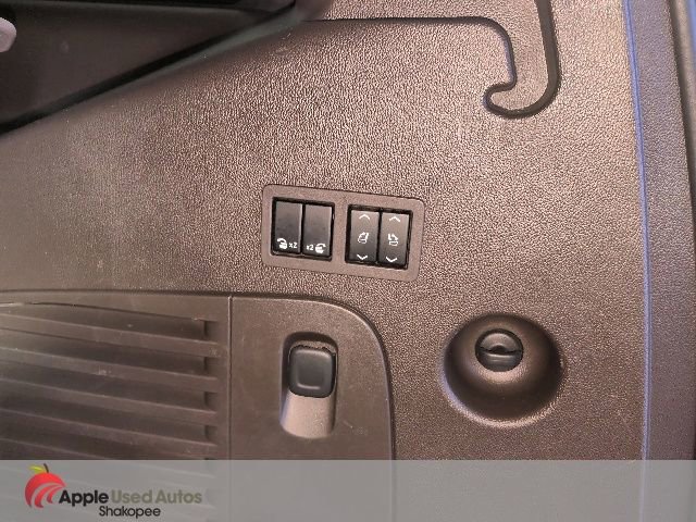 Used 2016 GMC Yukon Denali w/ Open Road Package image 9