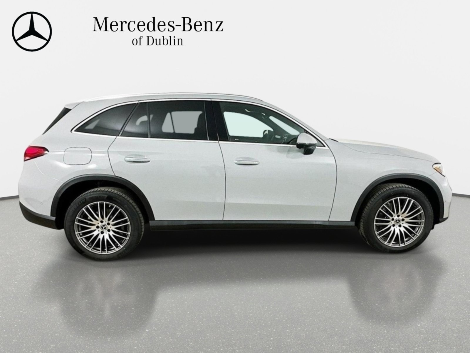 Certified 2026 Mercedes-Benz GLC 300 4MATIC image 4
