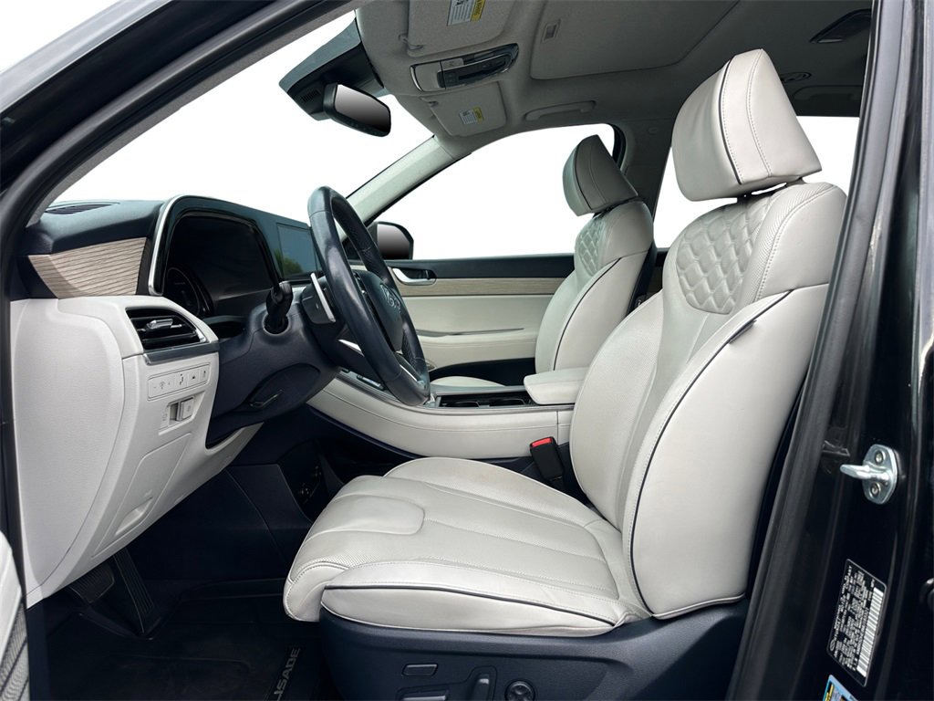 Used 2021 Hyundai Palisade Limited image 10