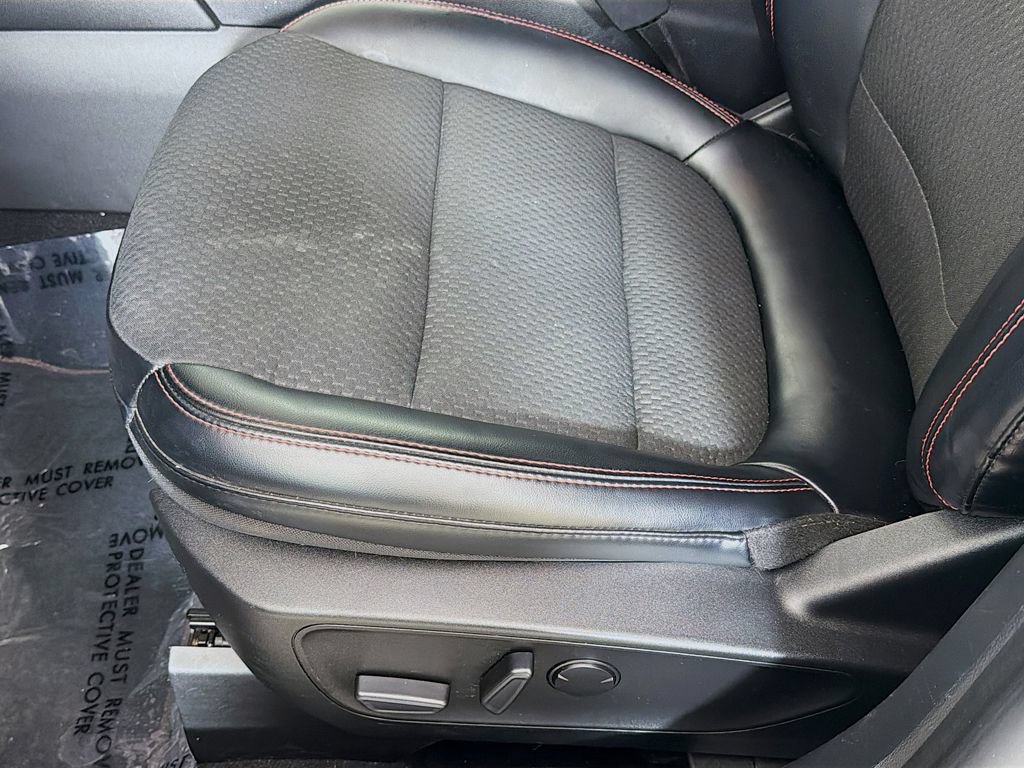 Used 2023 Ford Escape ST-Line w/ Tech Pack #1 AWD/4WD image 24