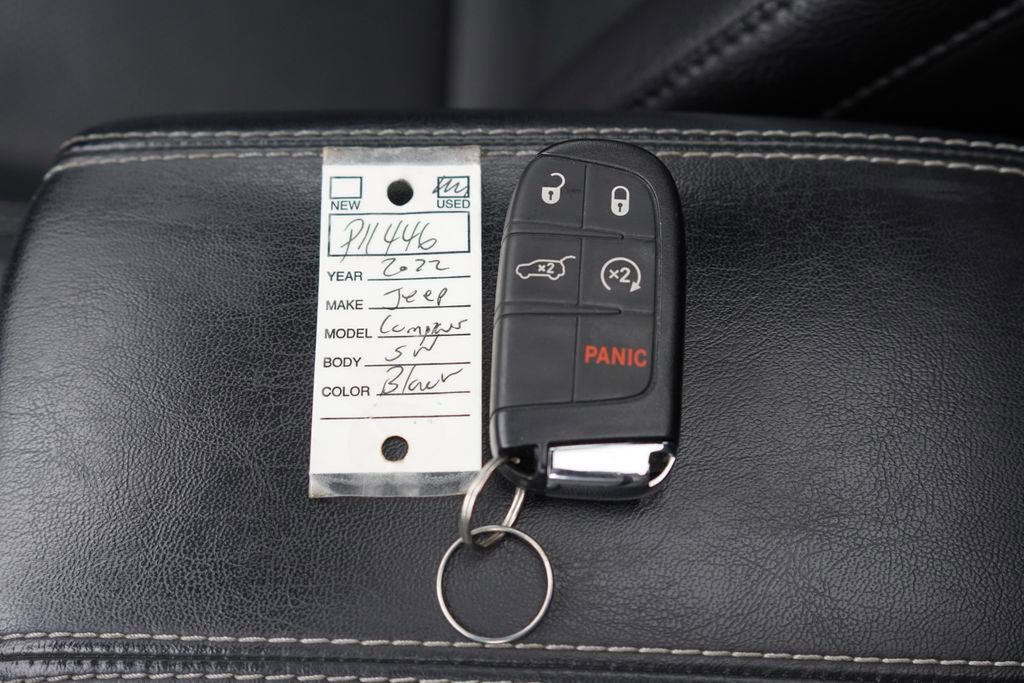 Used 2022 Jeep Compass High Altitude AWD/4WD image 34