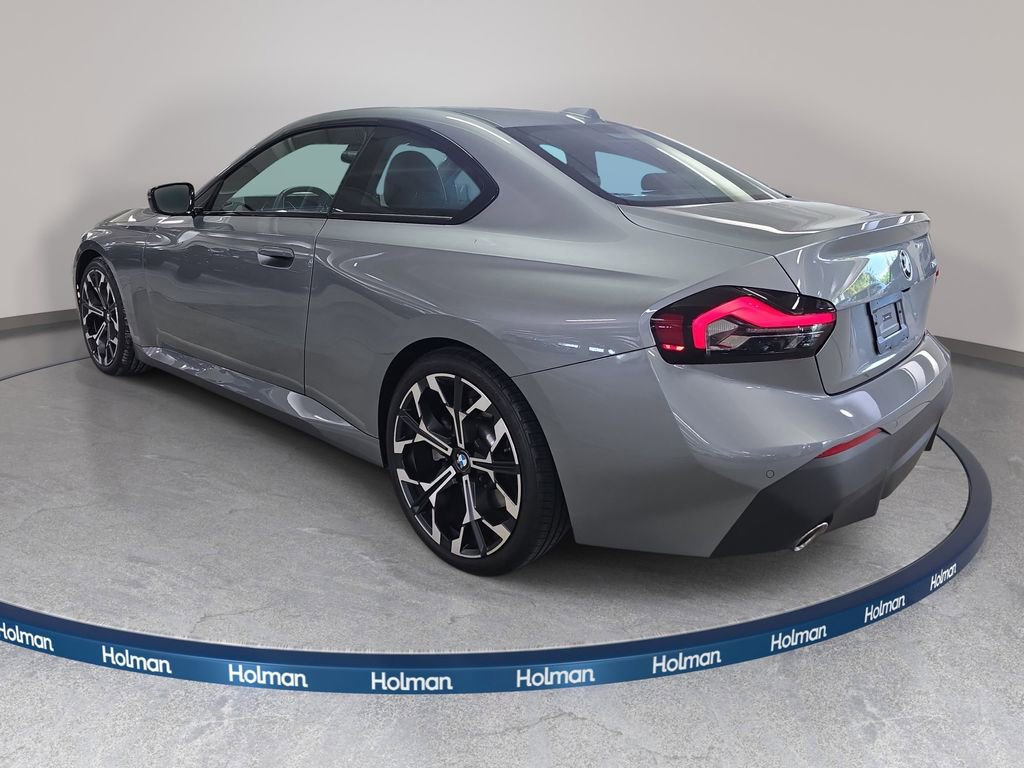 Used 2025 BMW 230i Coupe w/ Convenience Package RWD image 9