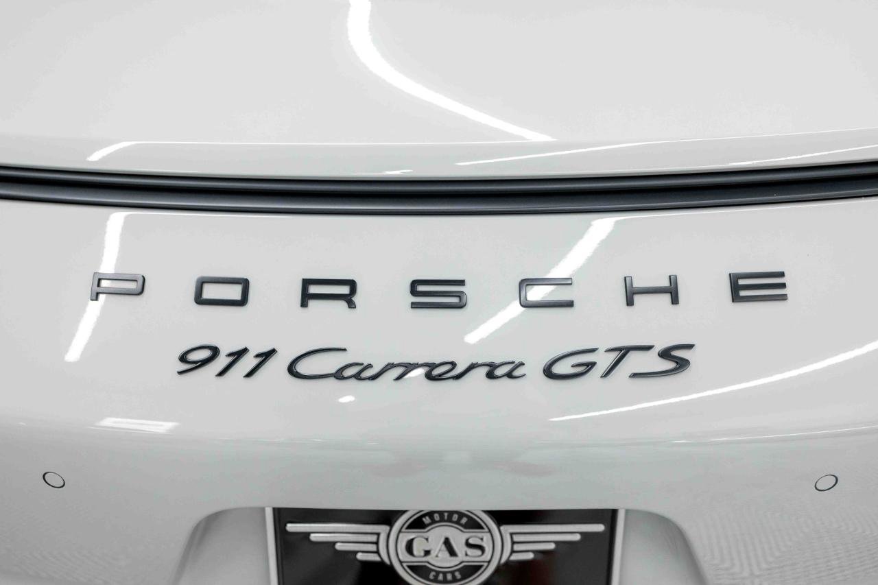 Used 2018 Porsche 911 Carrera GTS RWD image 25