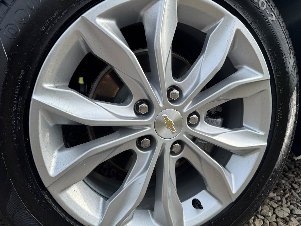 Used 2024 Chevrolet Malibu LT FWD image 10