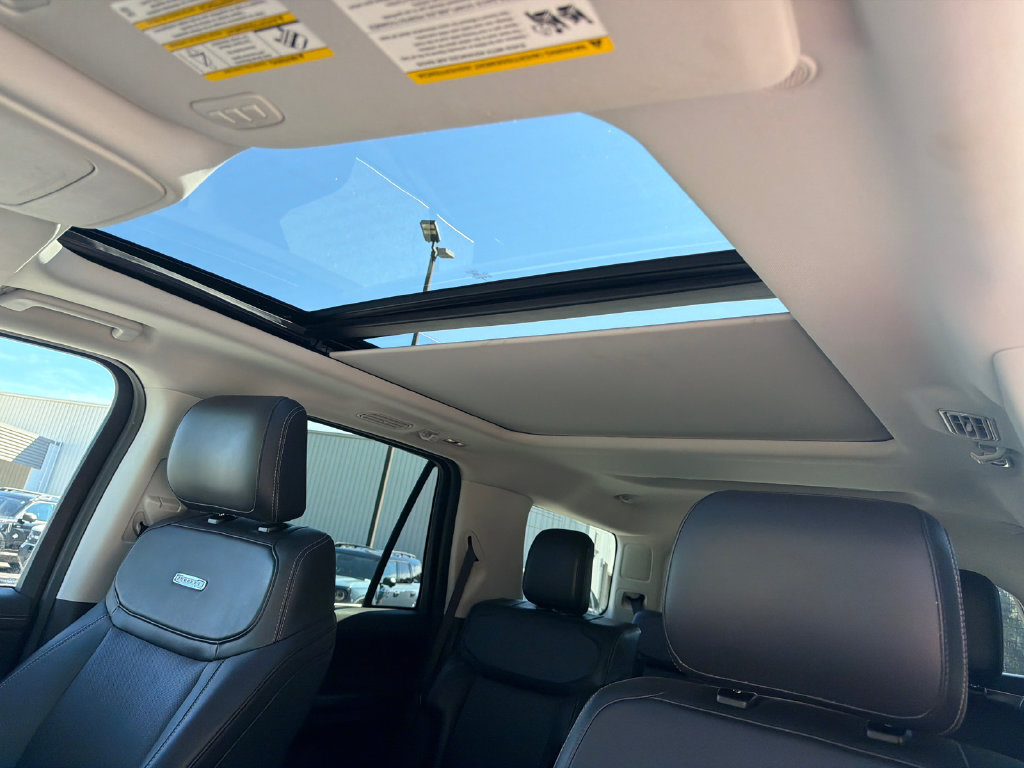 Used 2025 Ford Expedition Platinum AWD/4WD image 35