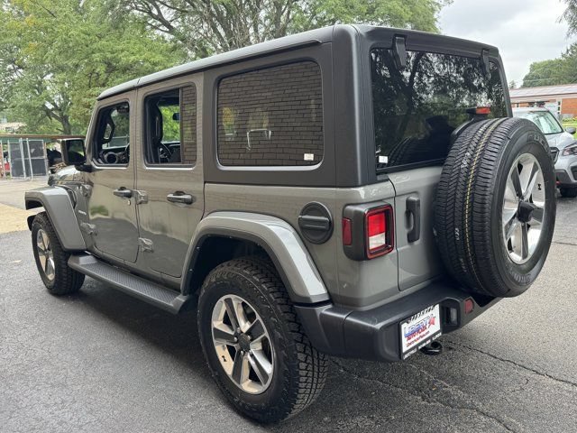 Used 2021 Jeep Wrangler Unlimited Sahara AWD/4WD image 14