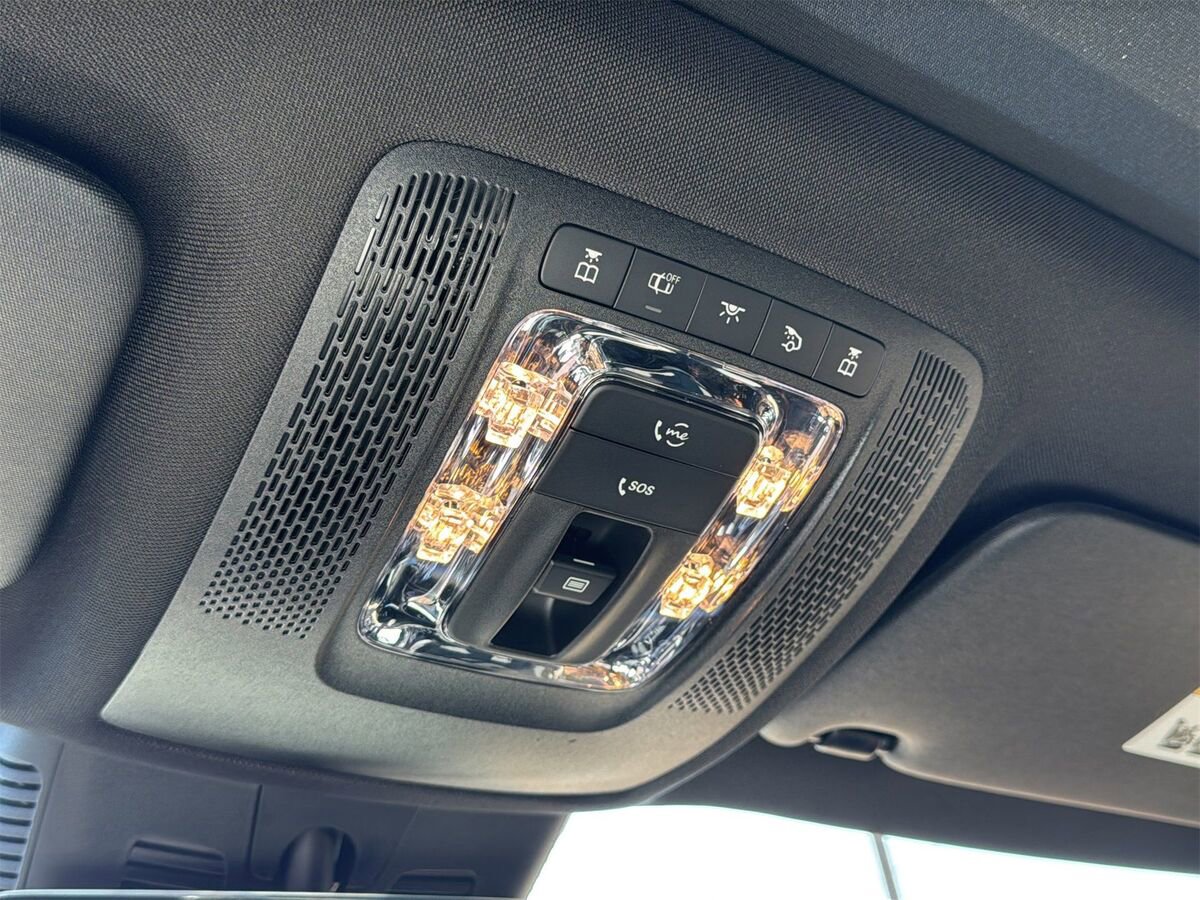 New 2026 Mercedes-Benz GLB 250 image 20