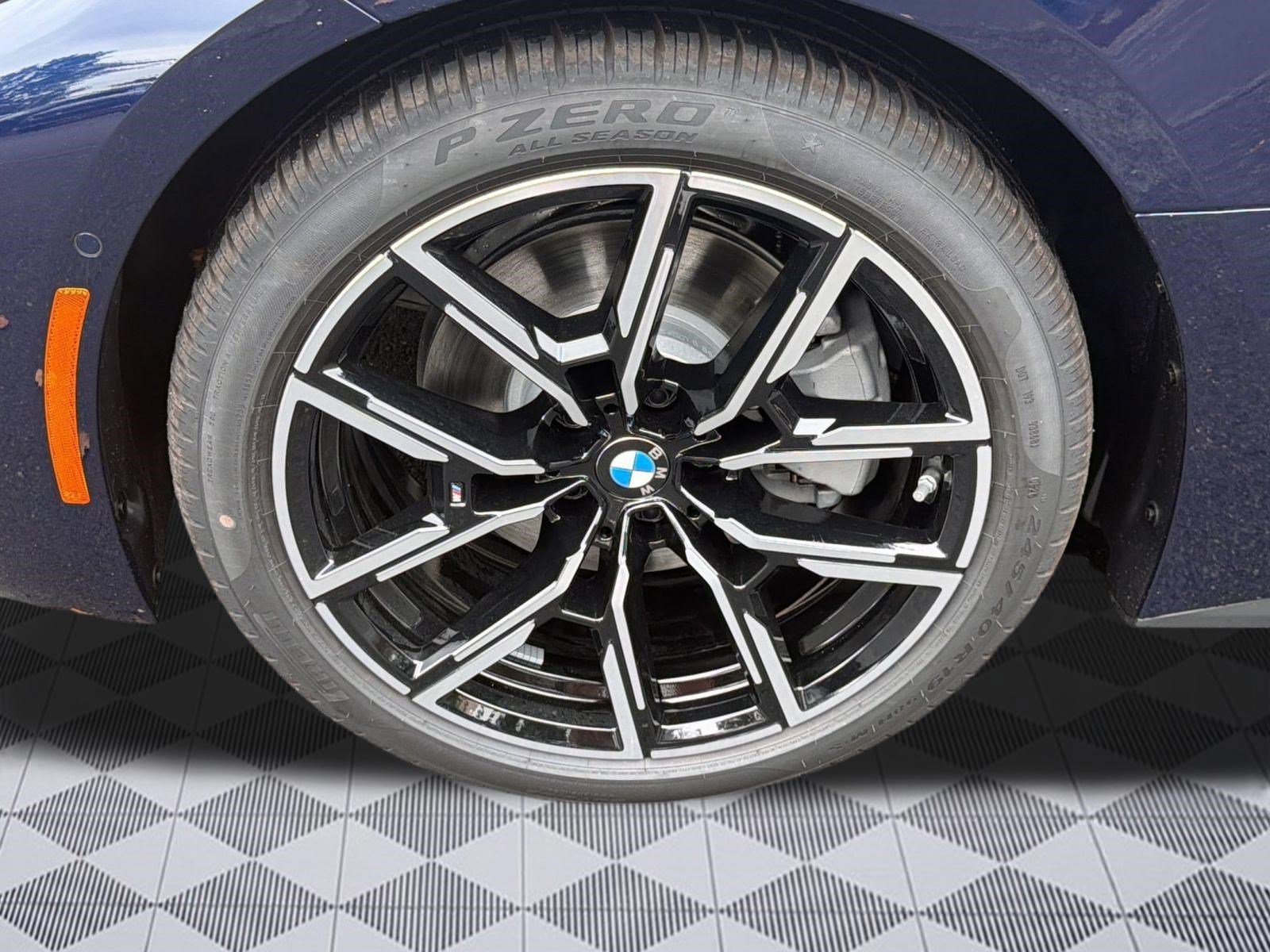 New 2026 BMW 430i xDrive w/ M Sport Package AWD/4WD image 13