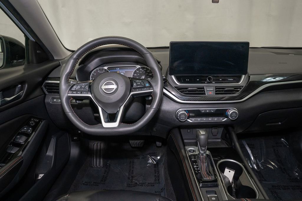 Certified 2024 Nissan Altima 2.0 SR image 6