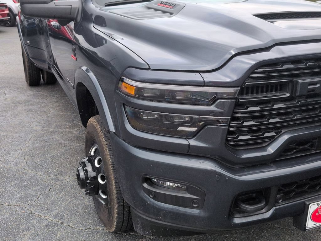 New 2026 RAM 3500 Limited AWD/4WD image 8