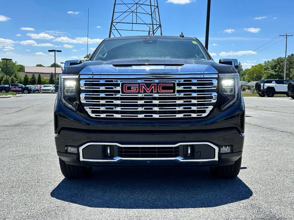 New 2026 GMC Sierra 1500 Denali w/ Denali Reserve Package AWD/4WD image 4
