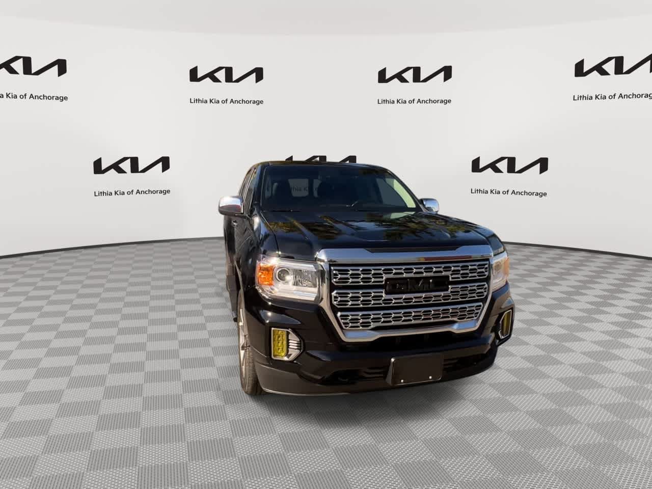 Used 2022 GMC Canyon Denali AWD/4WD image 2