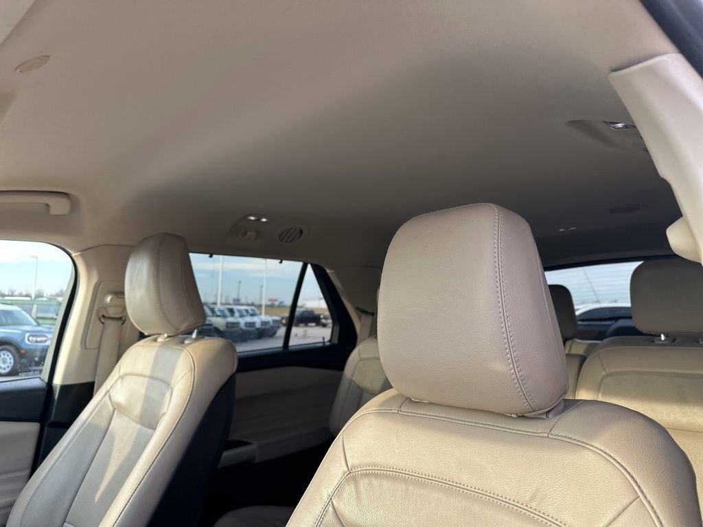 Used 2020 Ford Explorer Limited image 15