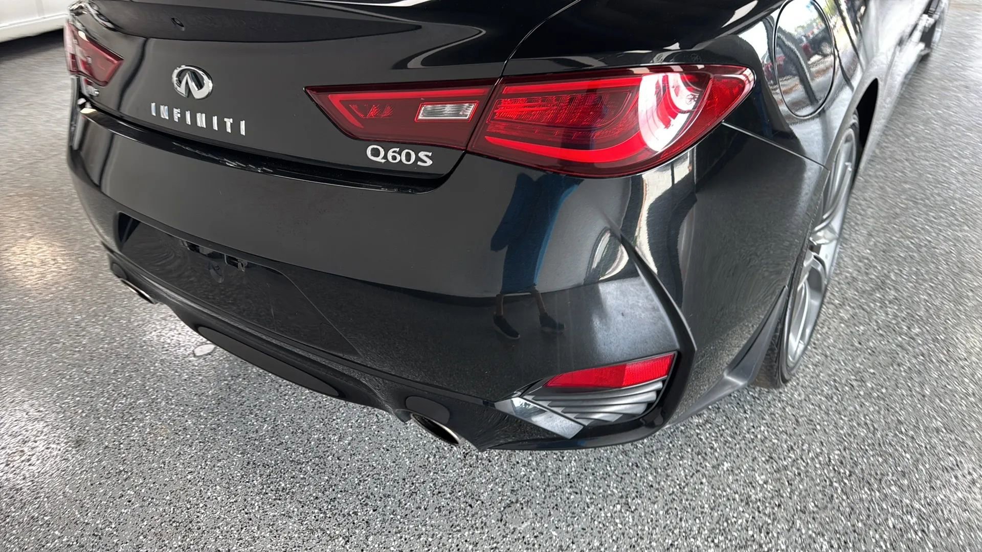 Used 2018 INFINITI Q60 3.0t Sport w/ Sensory Package 3.0T Sport AWD/4WD image 41