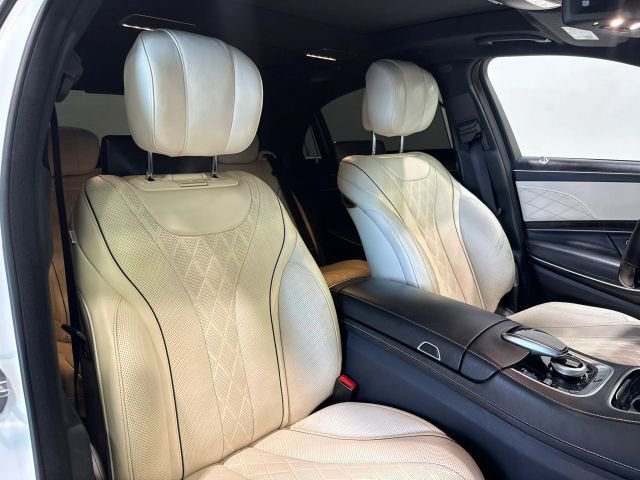 Used 2018 Mercedes-Benz S 560 Sedan image 27