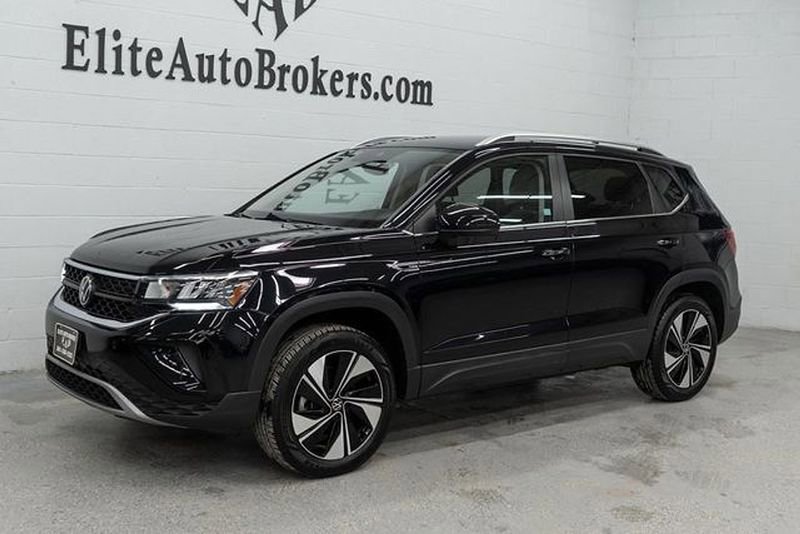 Used 2023 Volkswagen Taos SE image 34