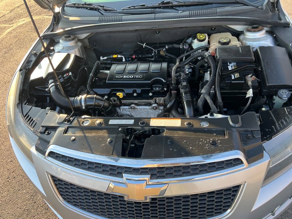Used 2013 Chevrolet Cruze LT w/ RS Package image 25