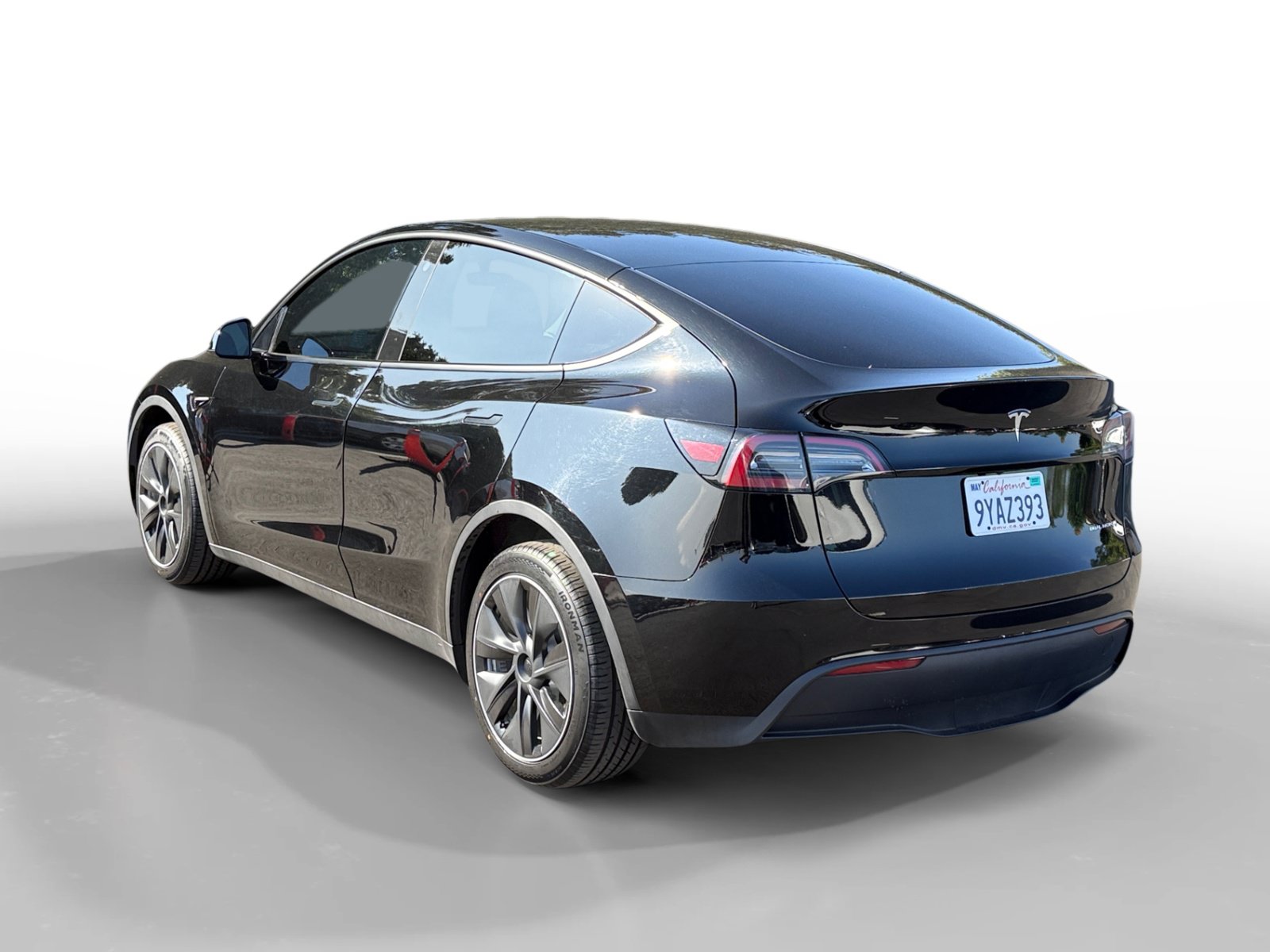 Used 2023 Tesla Model Y Long Range AWD/4WD image 3