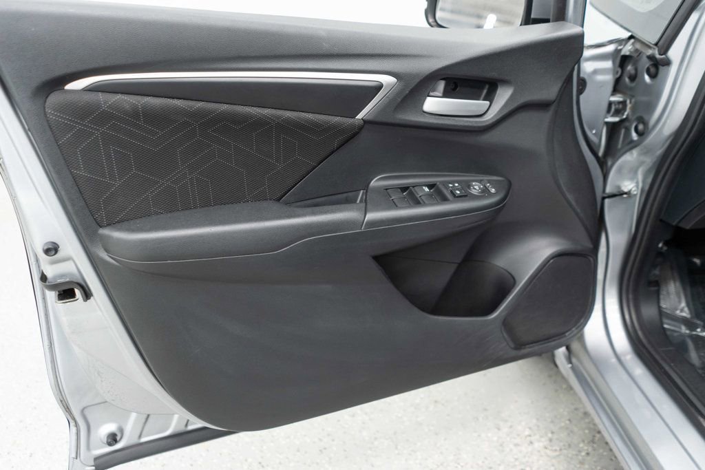 Used 2017 Honda Fit EX image 14