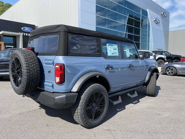 New 2025 Ford Bronco 4-Door AWD/4WD image 3