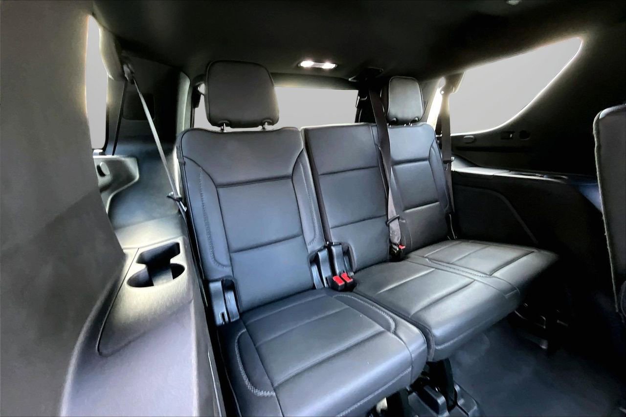 Used 2023 GMC Yukon Denali image 25