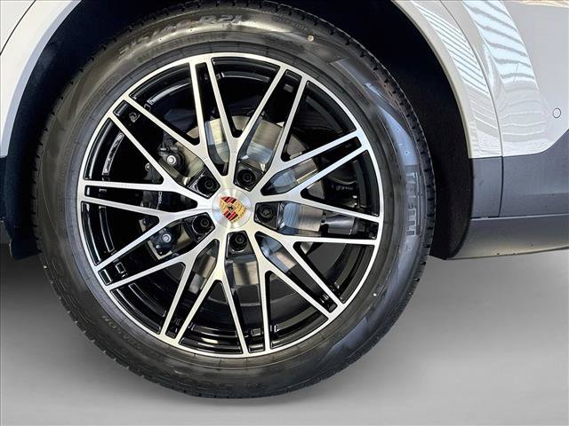 New 2026 Porsche Cayenne AWD/4WD image 24