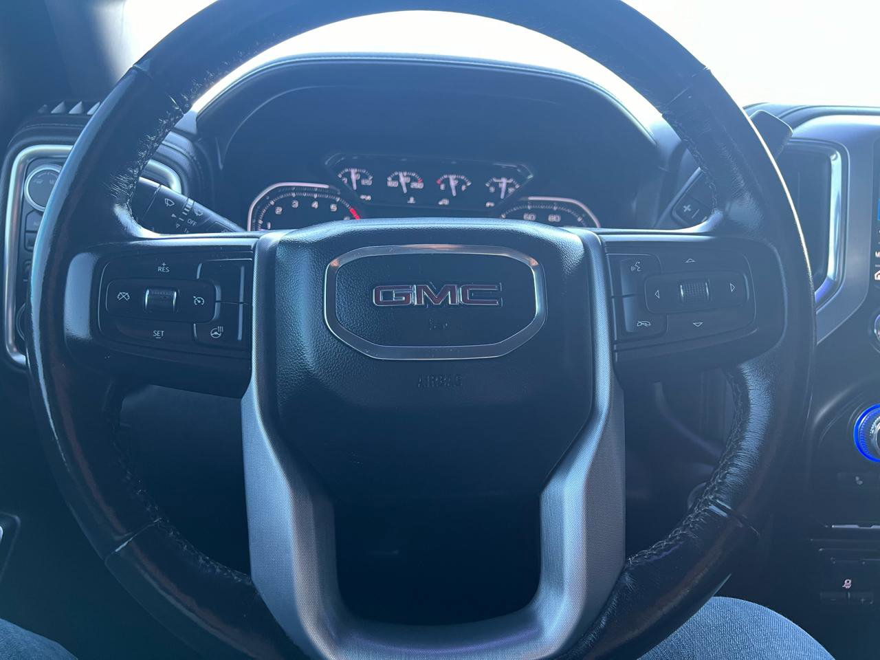 Used 2020 GMC Sierra 1500 SLT image 20