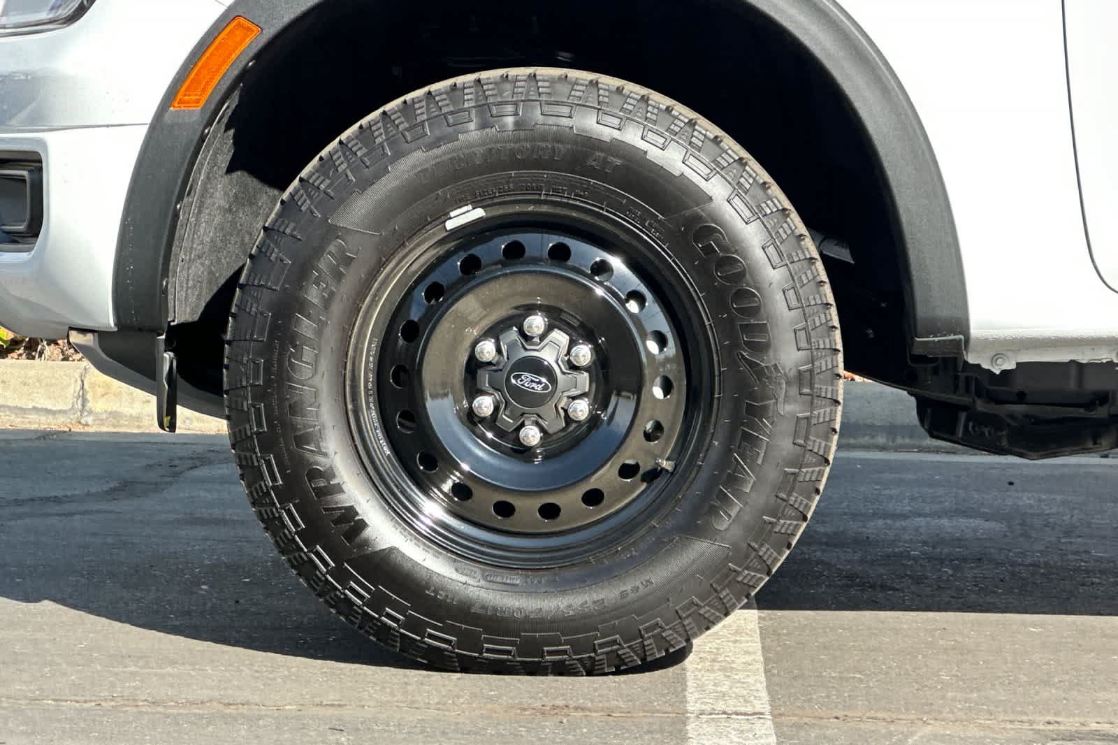 New 2026 Ford Ranger XL w/ FX4 Off-Road Package AWD/4WD image 25
