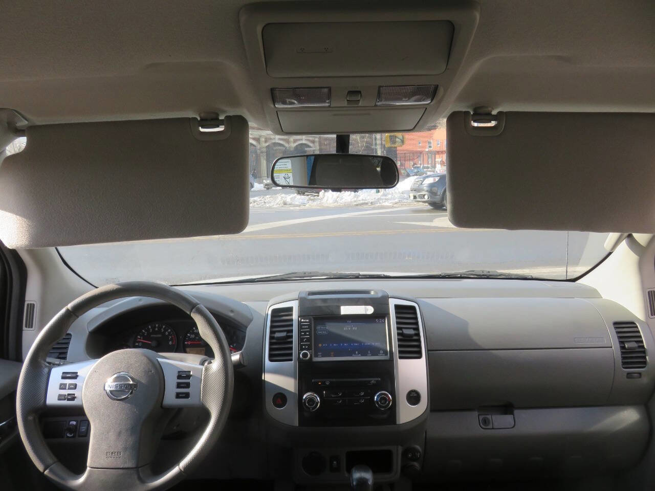 Used 2020 Nissan Frontier S image 14