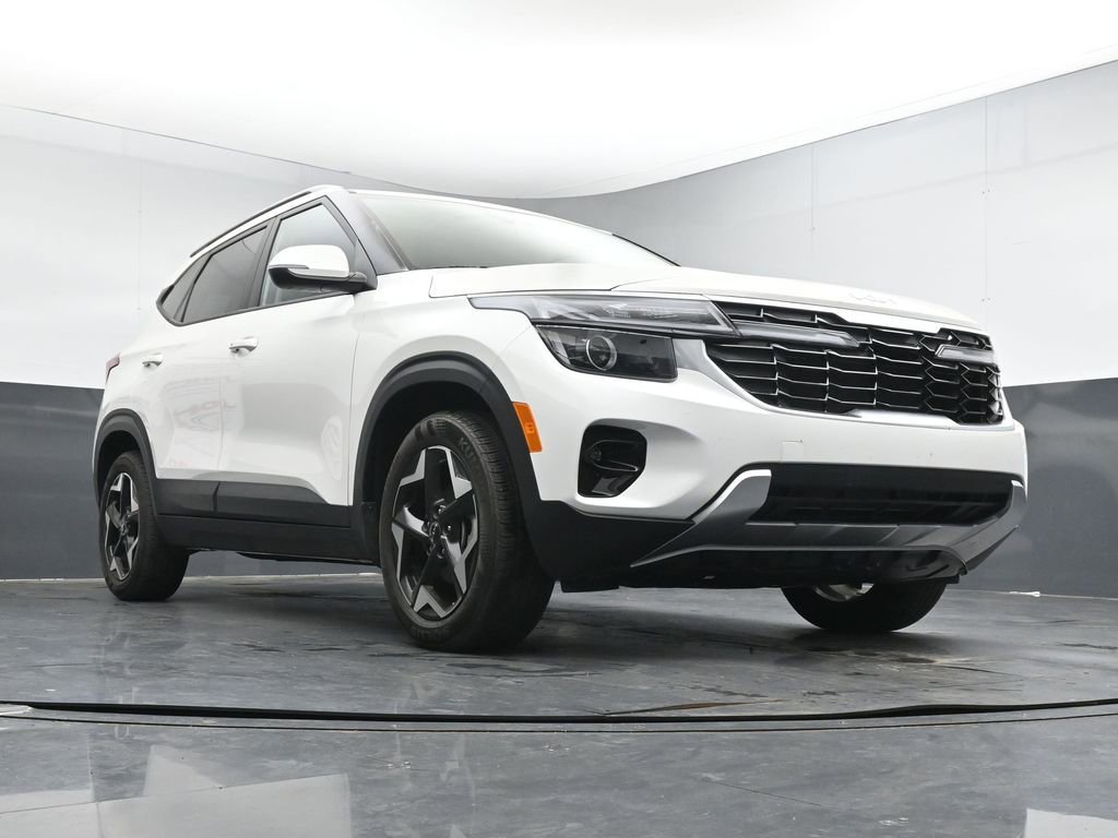 Used 2025 Kia Seltos S image 18