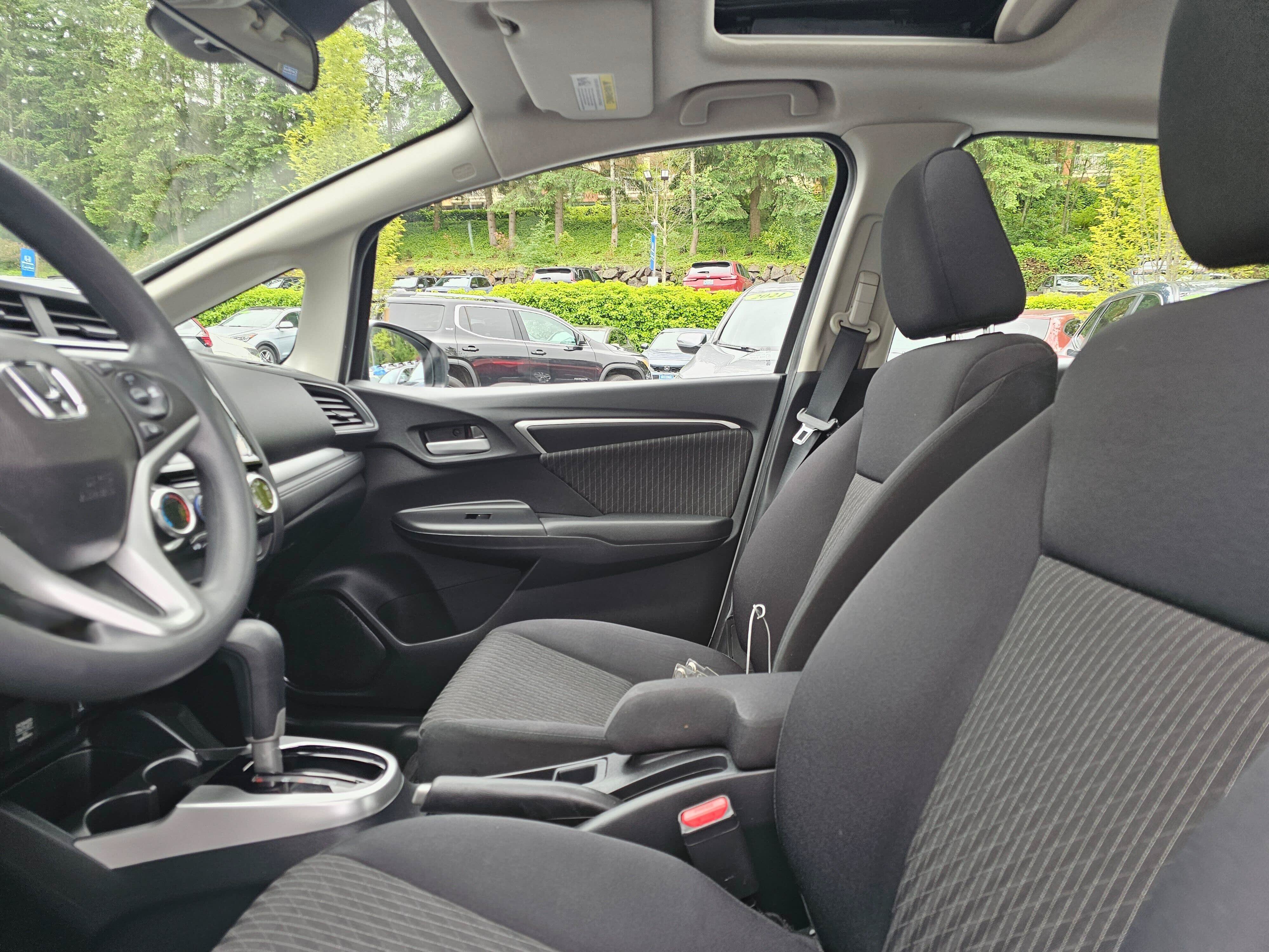 Used 2018 Honda Fit EX image 22