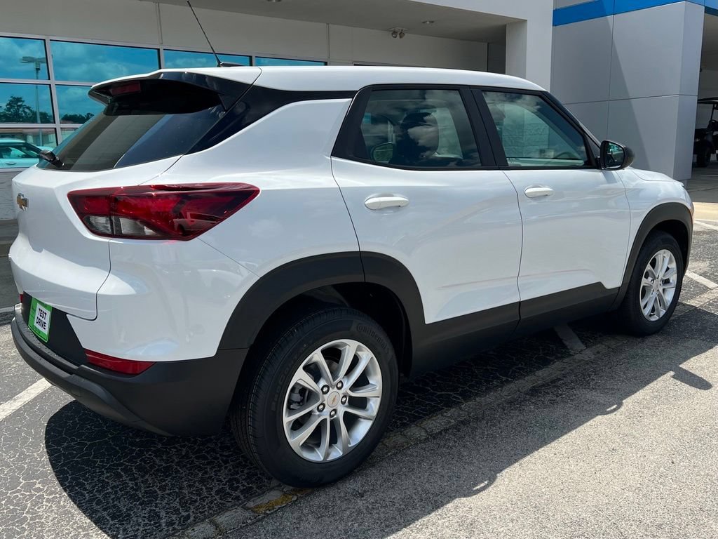 New 2026 Chevrolet TrailBlazer LS FWD image 4