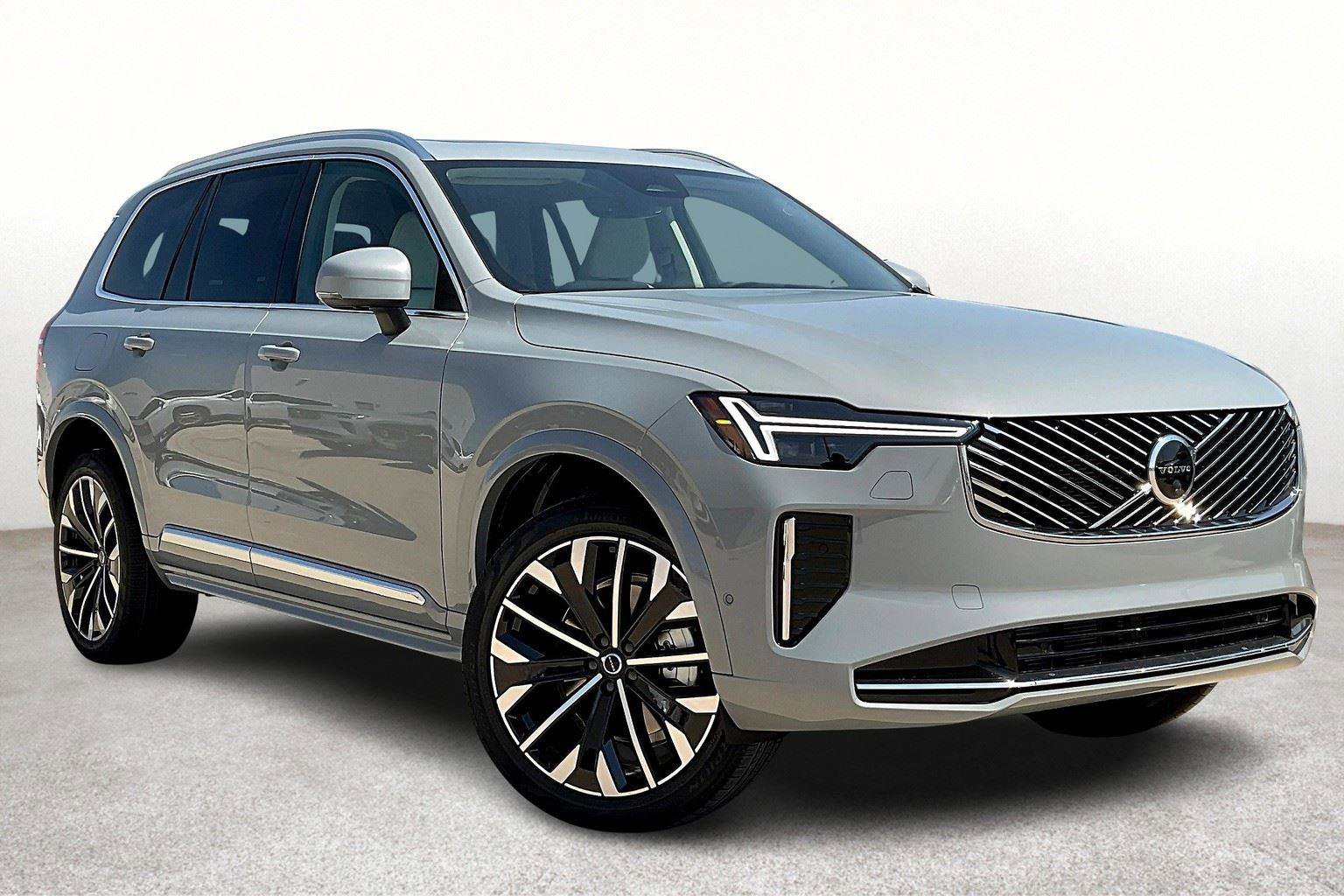 New 2026 Volvo XC90 B6 Ultra image 2