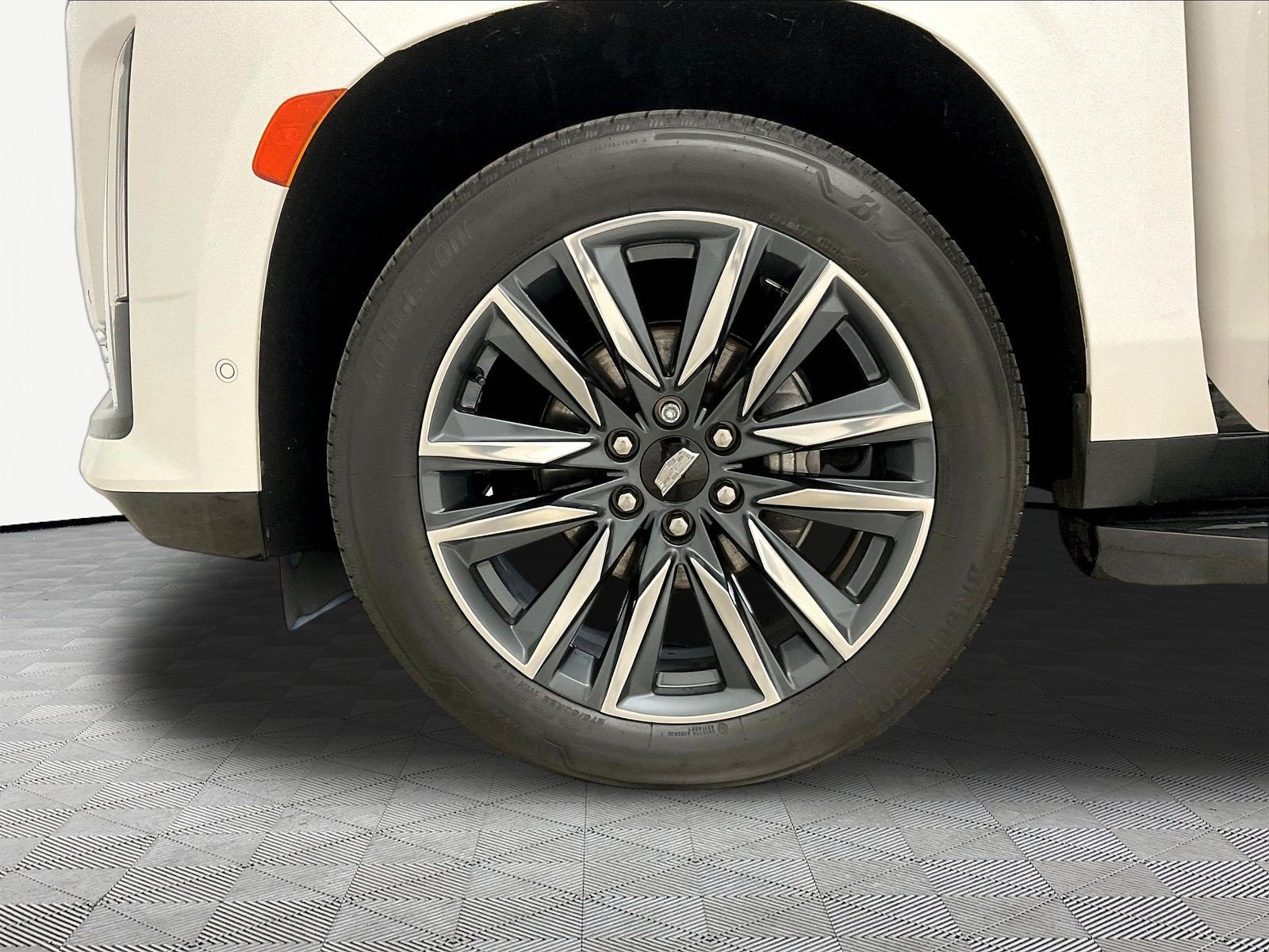 Used 2021 Cadillac Escalade Sport AWD/4WD image 35