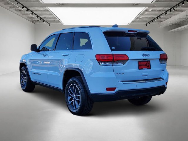 Used 2018 Jeep Grand Cherokee Limited w/ Luxury Group II AWD/4WD image 3