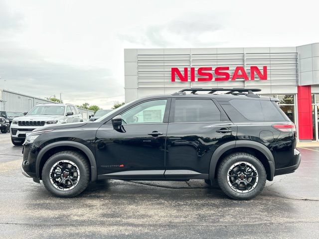 New 2026 Nissan Pathfinder Rock Creek AWD/4WD image 2