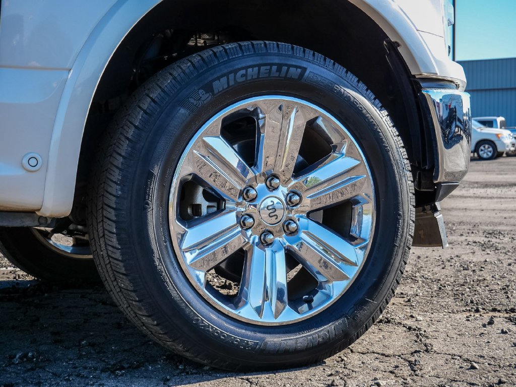 Used 2019 Ford F150 King Ranch w/ Equipment Group 601A Luxury AWD/4WD image 9