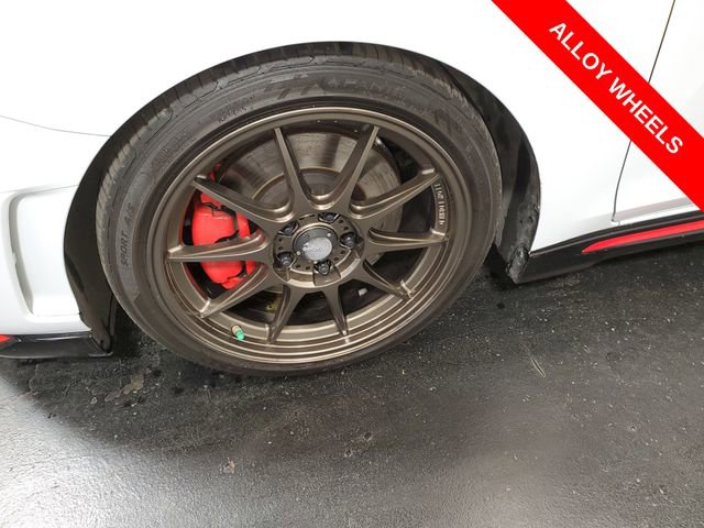 Used 2020 Hyundai Veloster N image 7