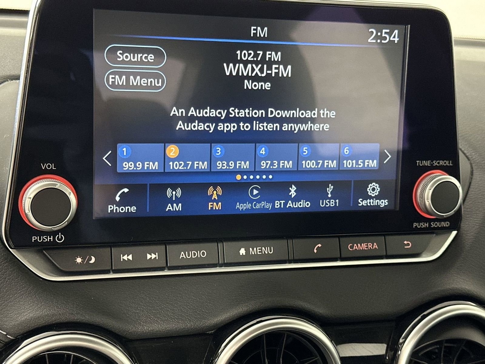 Used 2023 Nissan Sentra SV image 18