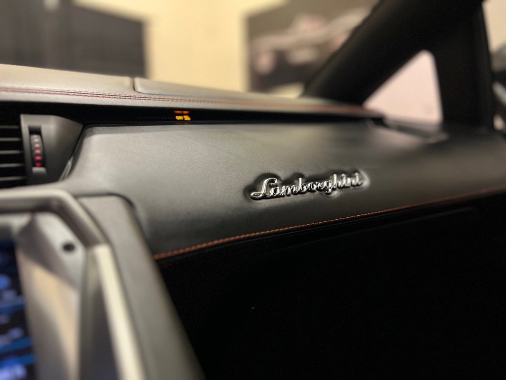 Used 2012 Lamborghini Aventador LP 700-4 image 47